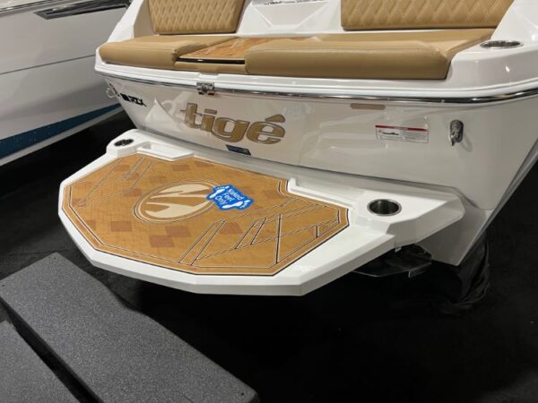 Tige Ultra Cup Holder Swim Platform Cover - Image 6