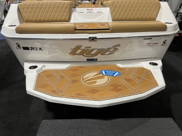 Tige Ultra Cup Holder Swim Platform Cover - Image 7