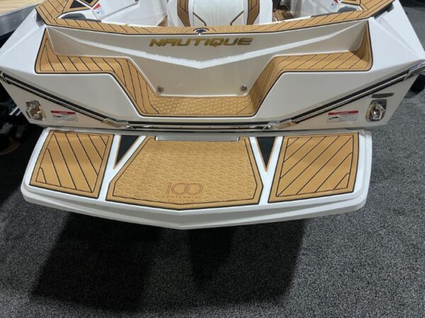 Ski Nautique Swim Platform Cover - Image 4