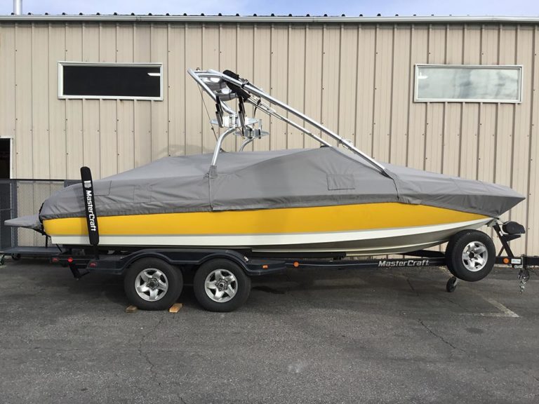 Custom Mooring & Ratchet Boat Covers | Wake Boat Protection