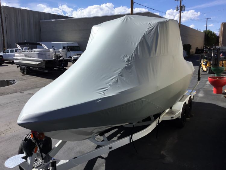 Malibu 23 LSV Wakesetter W/G5 Tower and Factory Bimini Double Up Storage Cover - Image 4