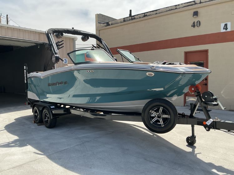 MasterCraft NXT23 with Z6 Tower Double Up Storage Cover - Image 10