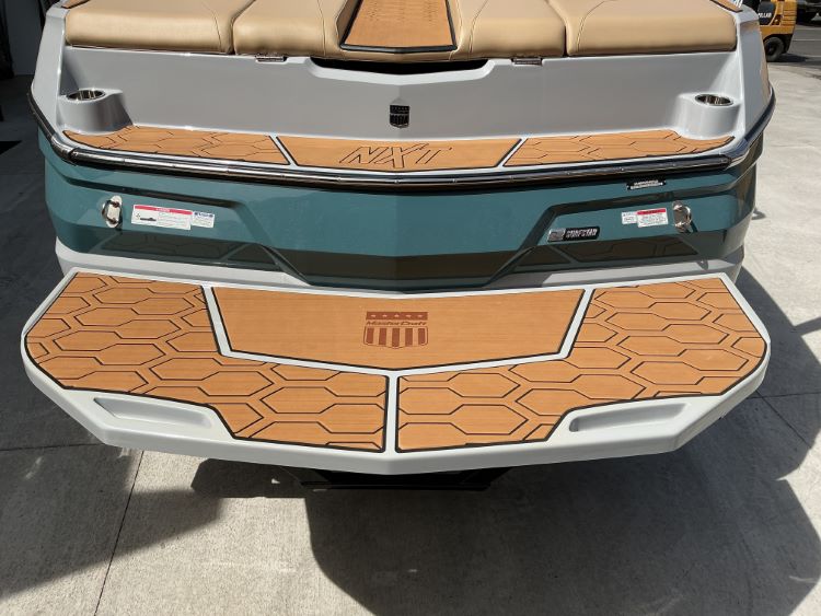 MasterCraft NXT23 with Z6 Tower Double Up Storage Cover - Image 13