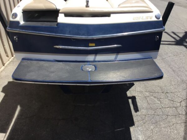 Malibu 25 LSV Swim Platform Cover - Image 3