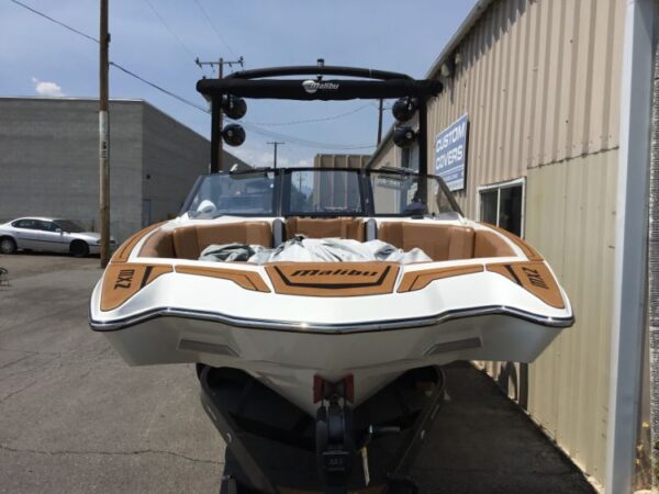 Malibu Wakesetter 23 MXZ with G5 Tower Double Up Storage Cover - Image 10